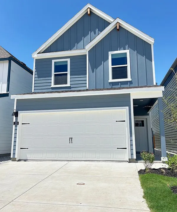 120 Redwood Rd