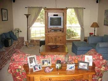 4th image of 2408 Northwood Ln