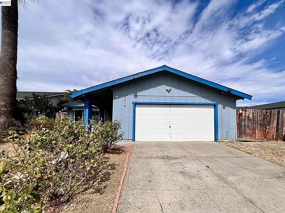 3rd image of 2210 Washington Way