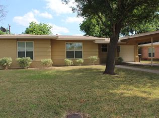 554 Radiance Dr, San Antonio, TX 78218