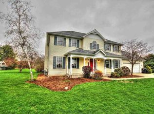 50802 Clover Rd, Granger, IN 46530