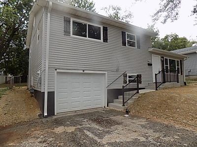 2074 N Albertha Avenue, Springfield, MO, 65803