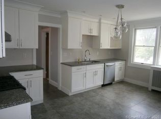 113 S Water St APT 1, Greenwich, CT 06830