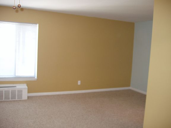3rd image of 3100 S Manchester St APT 1133
