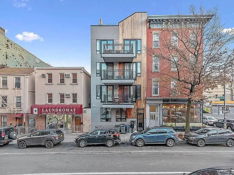 77 Berry St #1B — Photo 8