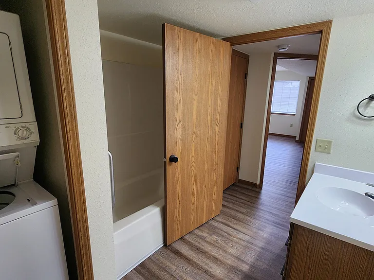 Woodbury Place- Fort Atkinson — Photo 8