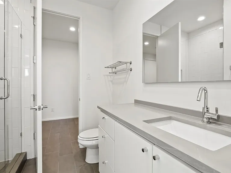6250 Oram St #104 — Photo 19