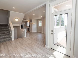 61575 SW Riverwalk Ln, Bend, OR 97702