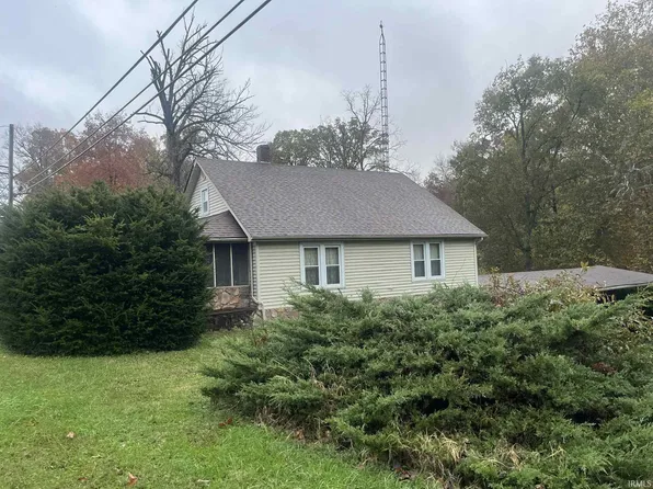 2462 Dixie Hwy, Bedford, IN 47421