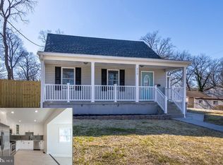 215 Greenway St NW, Glen Burnie, MD 21061