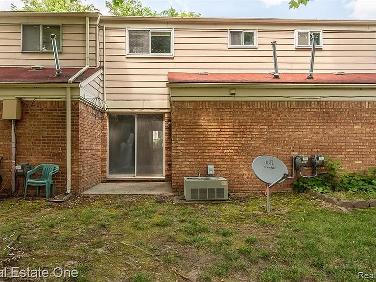 1407 Laurel Valley Dr — Photo 17