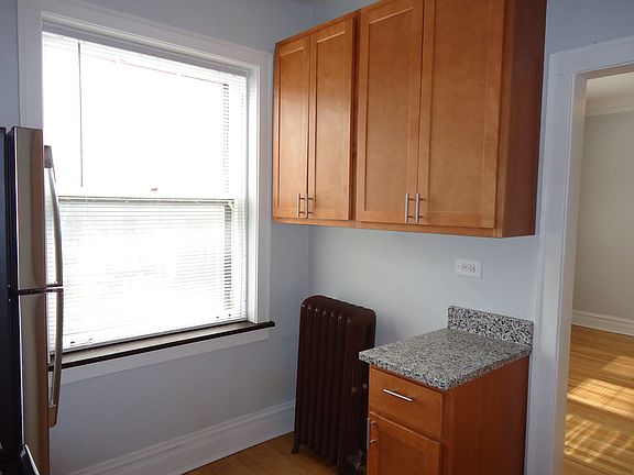 4th image of 948 N Austin Blvd #B5ac16935