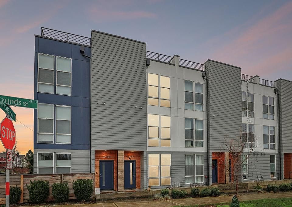 1st image of 2403 SW Edmunds St