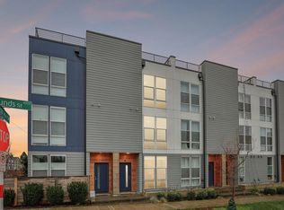 2403 SW Edmunds St, Seattle, WA 98106