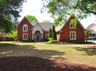 2193 Lake Page Dr, Collierville, TN 38017