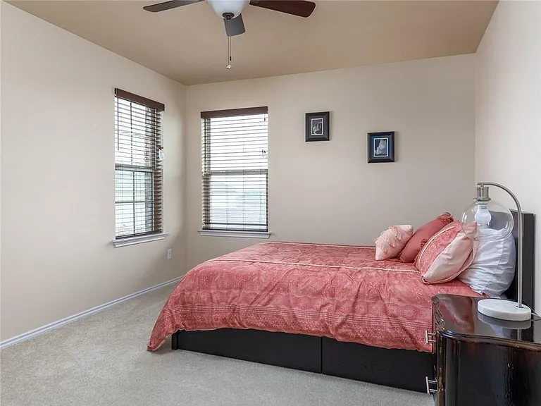 1014 Chad Loop — Photo 17