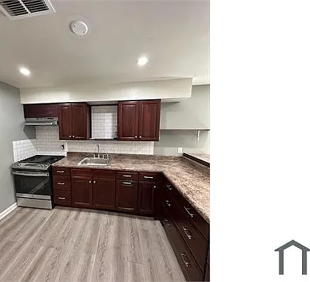 1538 Hunter St #1 — Photo 8