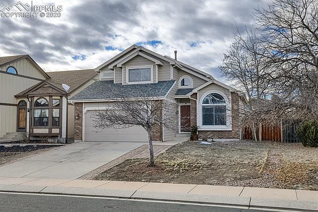 1st image of 8670 Ballantrae Dr