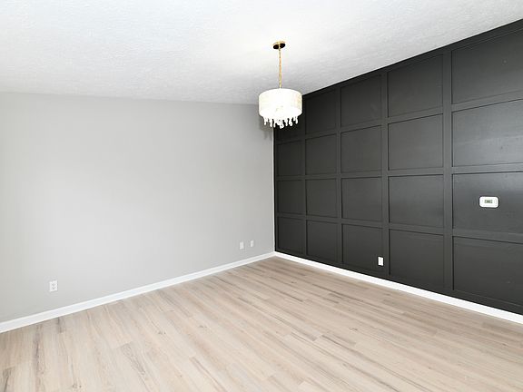 2nd image of 4117 Luxembourg Cir E