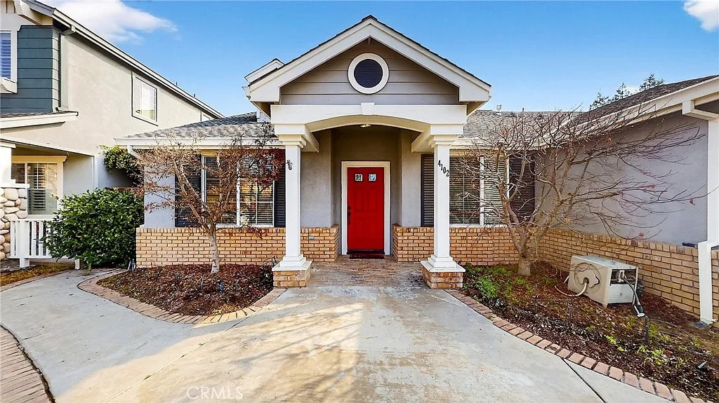 4102 Windrose Dr photo 1