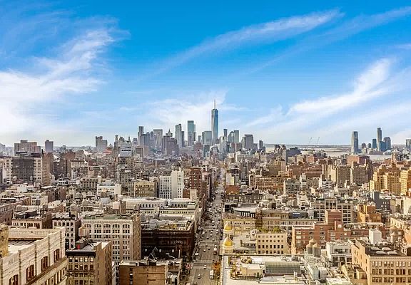 5th image of 101 W 24th St APT 32C