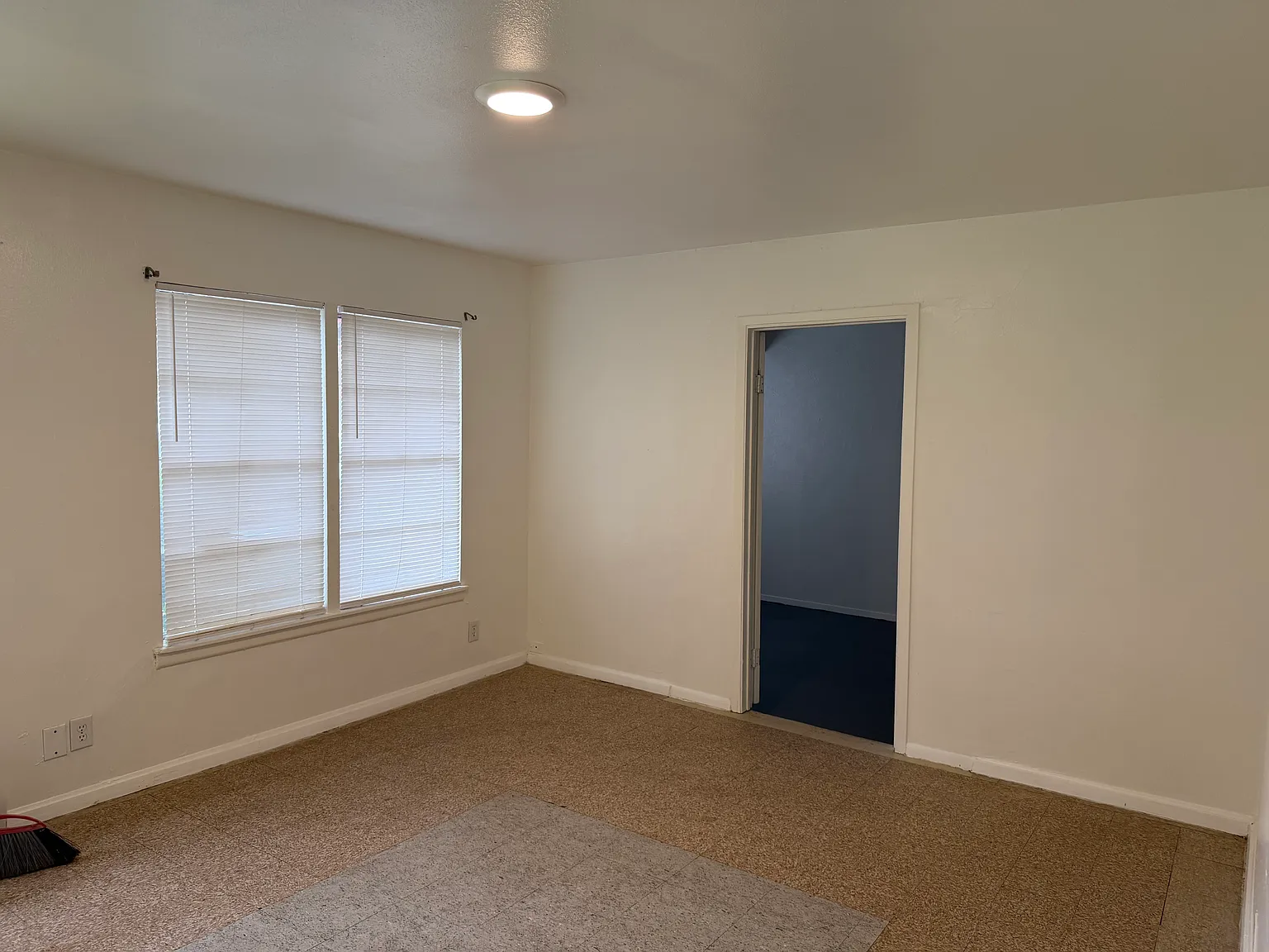 3 bed, 1150 sqft, $1,400 — Photo 4