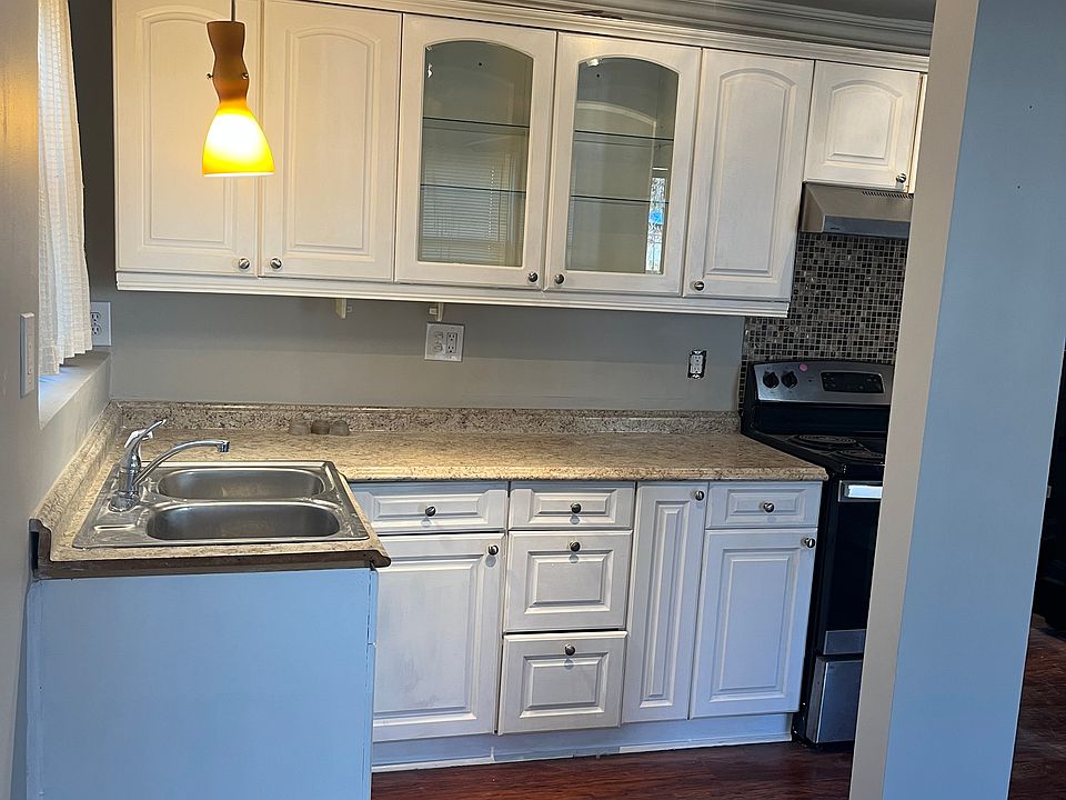 1st image of 650 Jett St NW #1