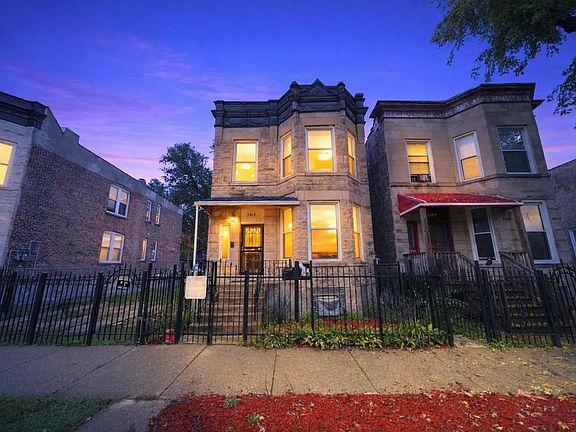 4th image of 3912 W Fillmore St