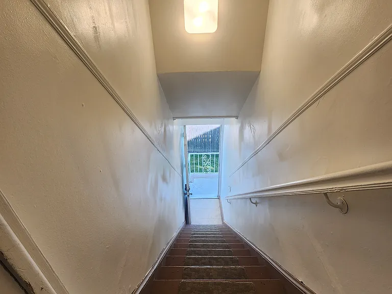 23 Park Ave #2 — Photo 12