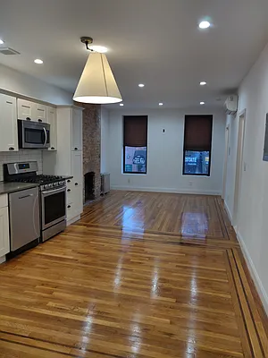 Rented by BELLMARC | media 38