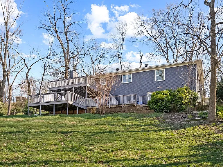 5102 Beauregard Ln — Photo 9