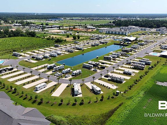 2nd image of 739 Vacation Cir