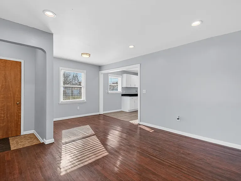 8154 Quinn St — Photo 11