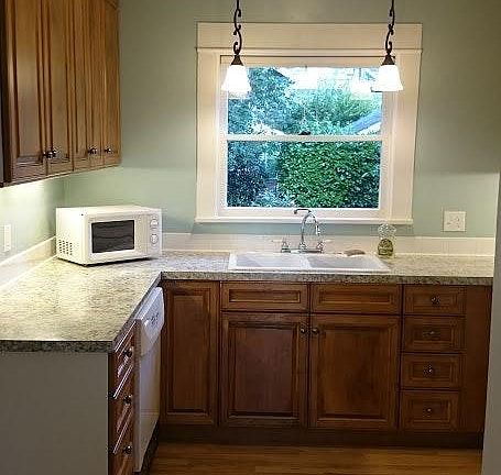 Kitchen detail 1