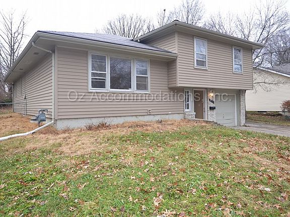2nd image of 9404 Fairwood Dr
