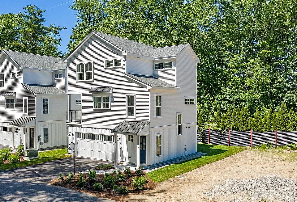 1st image of 284 Bradley St #1