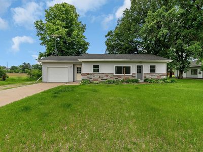424 1st St NE, Avon, MN, 56310