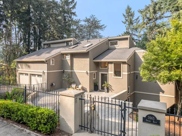 3965 Spring Blvd, Eugene, OR 97405