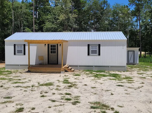 150 Dusty Dr, Cochran, GA 31014
