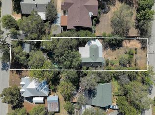 905 S Walnut St, Georgetown, TX 78626