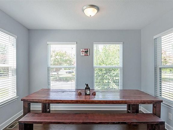 5th image of 5300 Arthur Cir