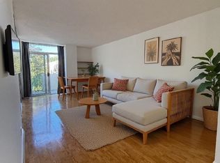 200 Grand Cove Way APT 5F, Edgewater, NJ 07020