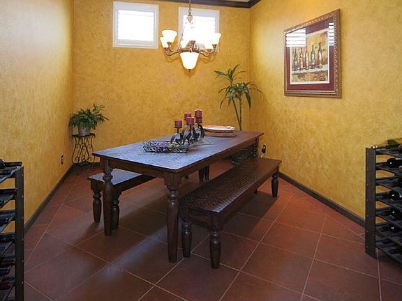 Formal Dining