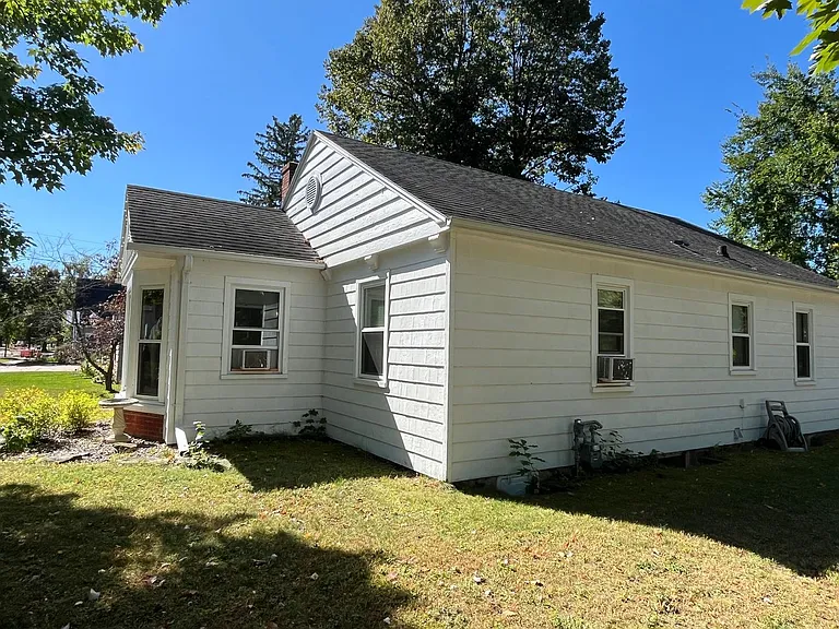 2204 Midway Blvd — Photo 15