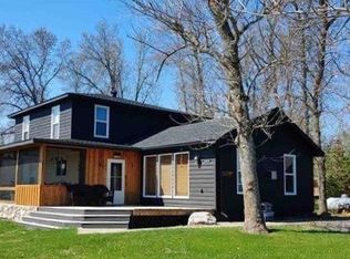 12974 White Eagle Ln, Kabetogama, MN 56669