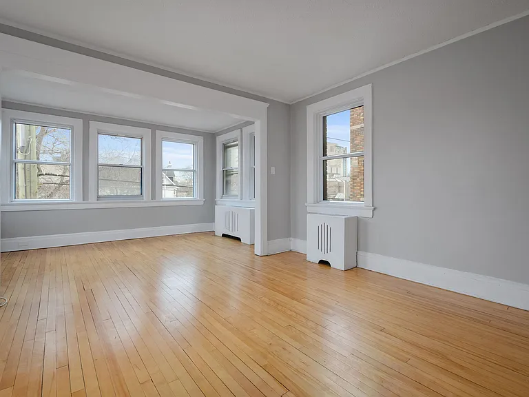 165 Laurier Ave E #2 — Photo 7