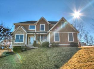 8511 N Chalmers Ave, Kansas City, MO 64153
