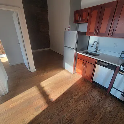 Rented by Yup Realty LLC | media 12