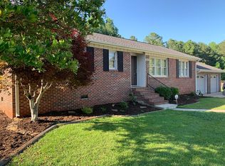 440 Alberts Rd, Seneca, SC 29672