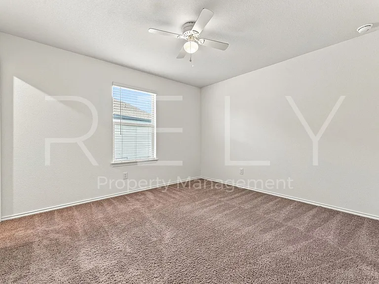 521 Colonel McNally Cv — Photo 33